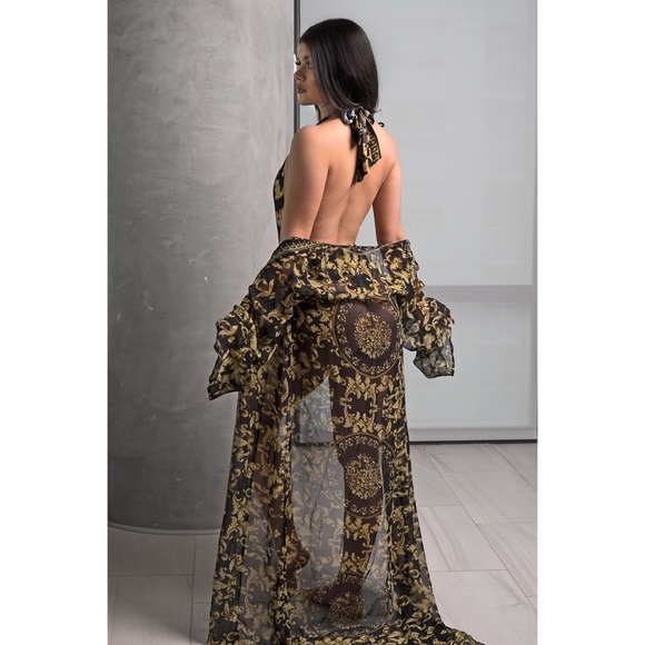 Black And Gold Print Two Piece Set - Picture 3 of 7